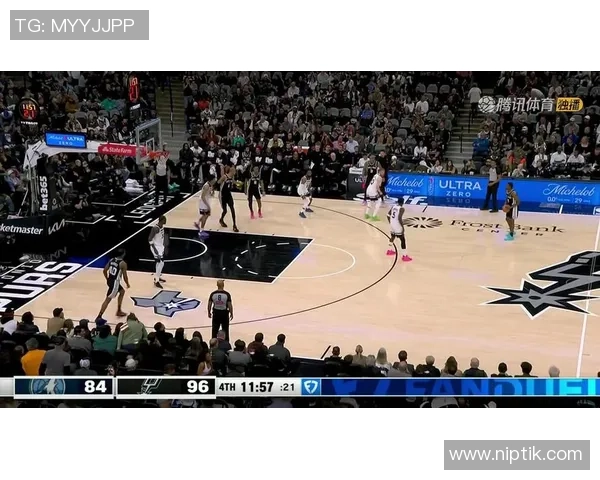 马刺与热火第四场激战回顾6月13日精彩瞬间与赛后分析 马刺与热火第四场激战回顾6月13日精彩瞬间与赛后分析