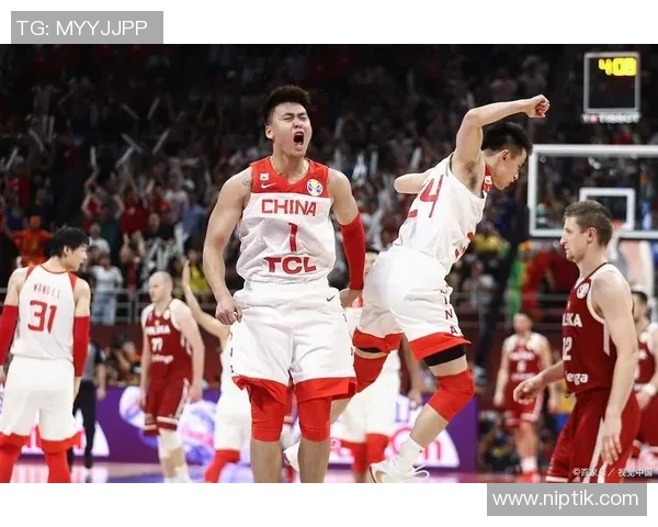 北京男篮84-74打败江苏，获得开门红，赵睿首秀10+4，周琦12+8！